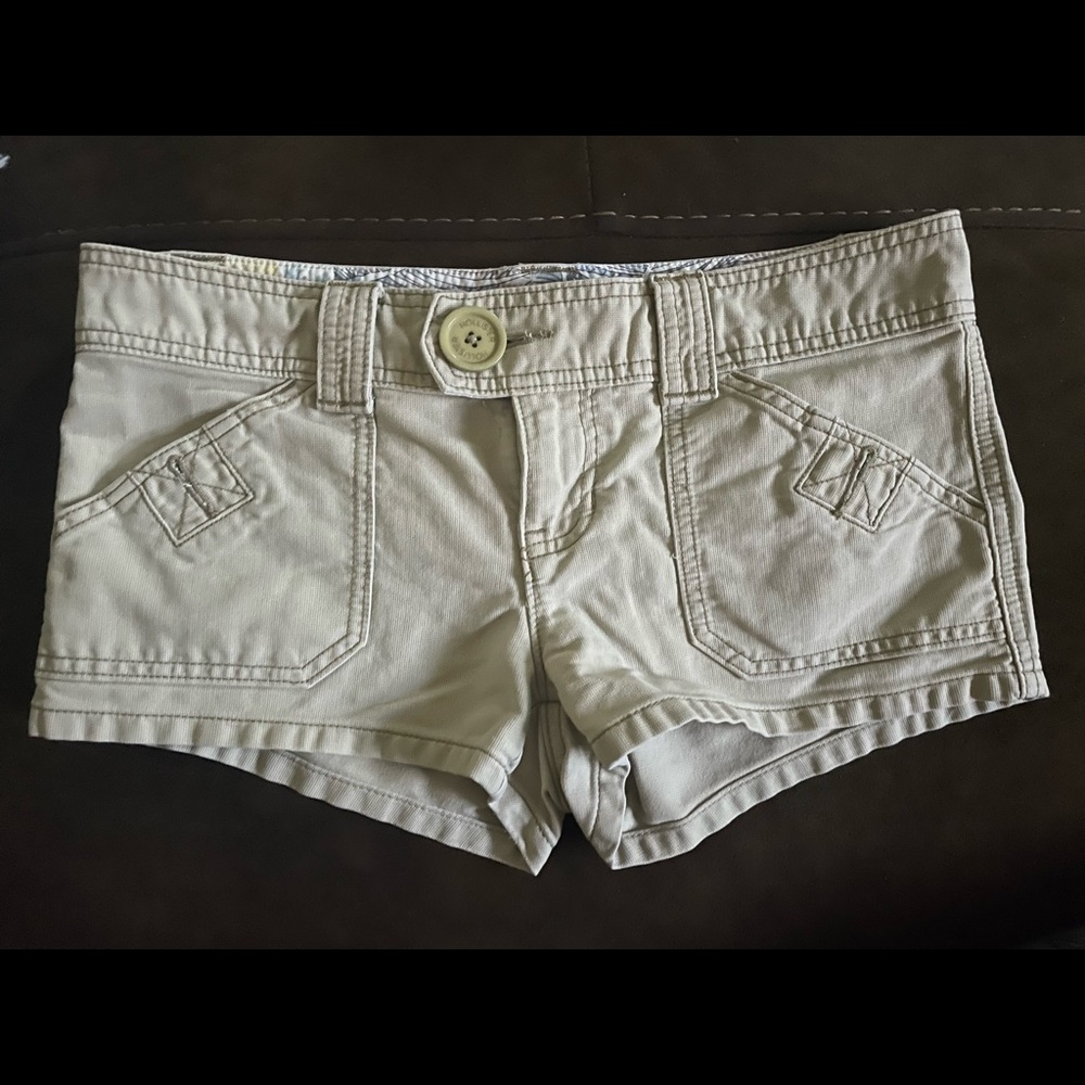Women’s Hollister shorts